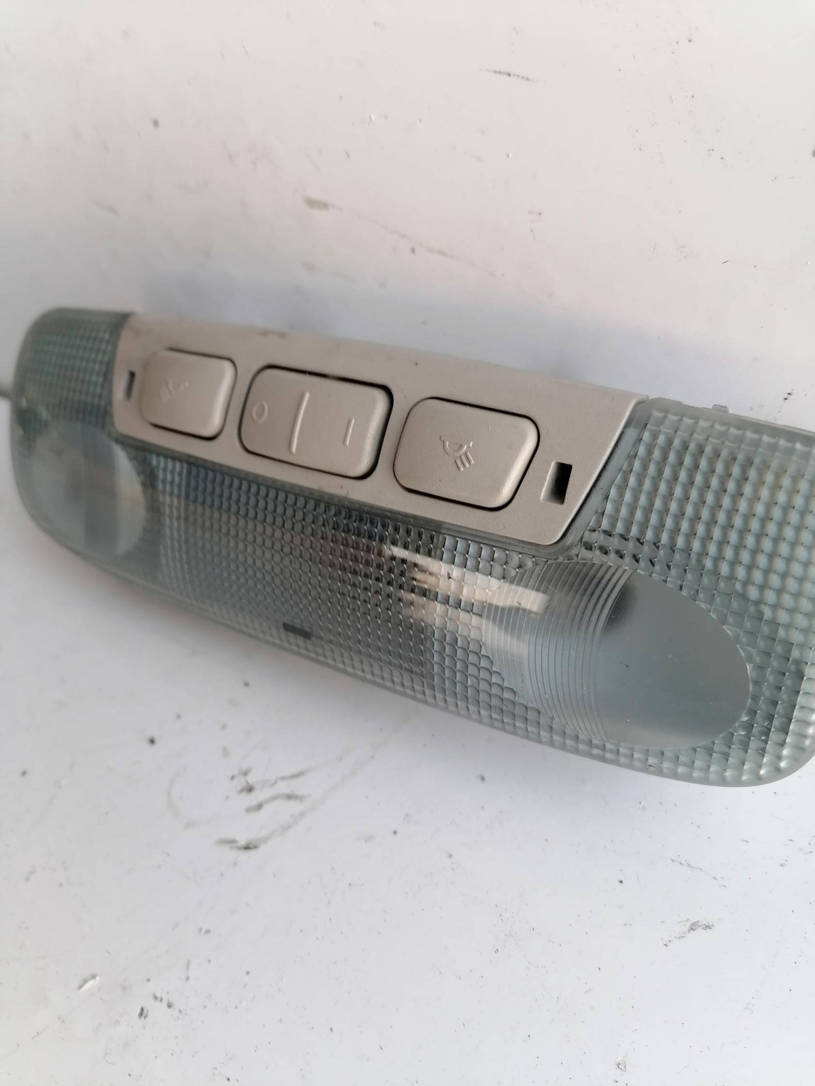 Luce cortesia ant. tetto